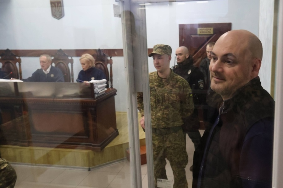 Суд відпустив з-під варти детектива НАБУ Руслана Магамедрасулова